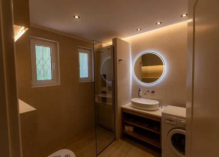 Appartement The Angeliki Boutique 2 *